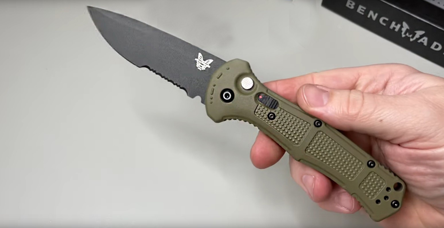 Обзор BENCHMADE CLAYMORE. Автоматический складной нож с претензией на  профессионализм